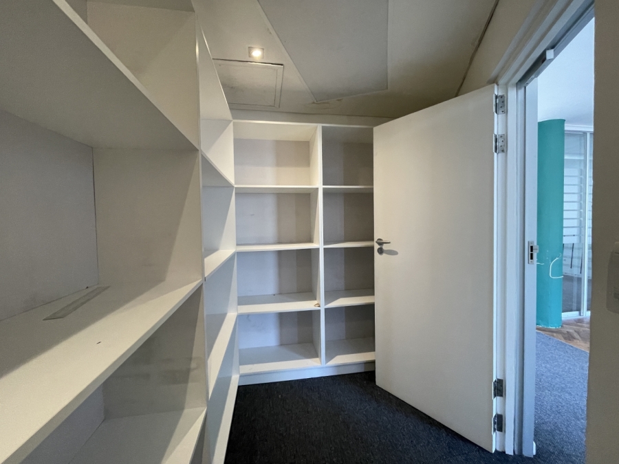 To Let commercial Property for Rent in De Waterkant Western Cape